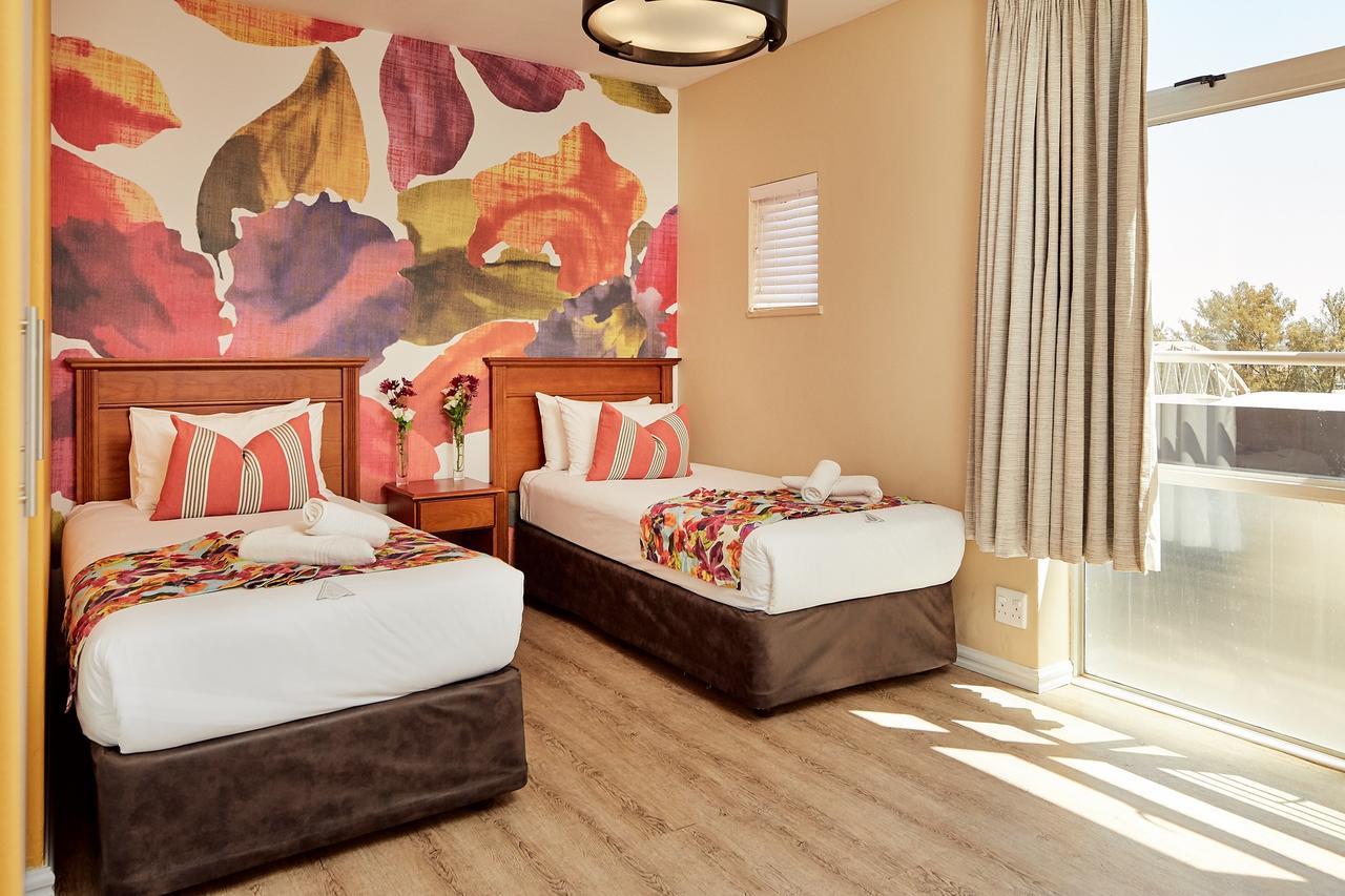 First Group Oceanic Hotel Durban Exterior photo