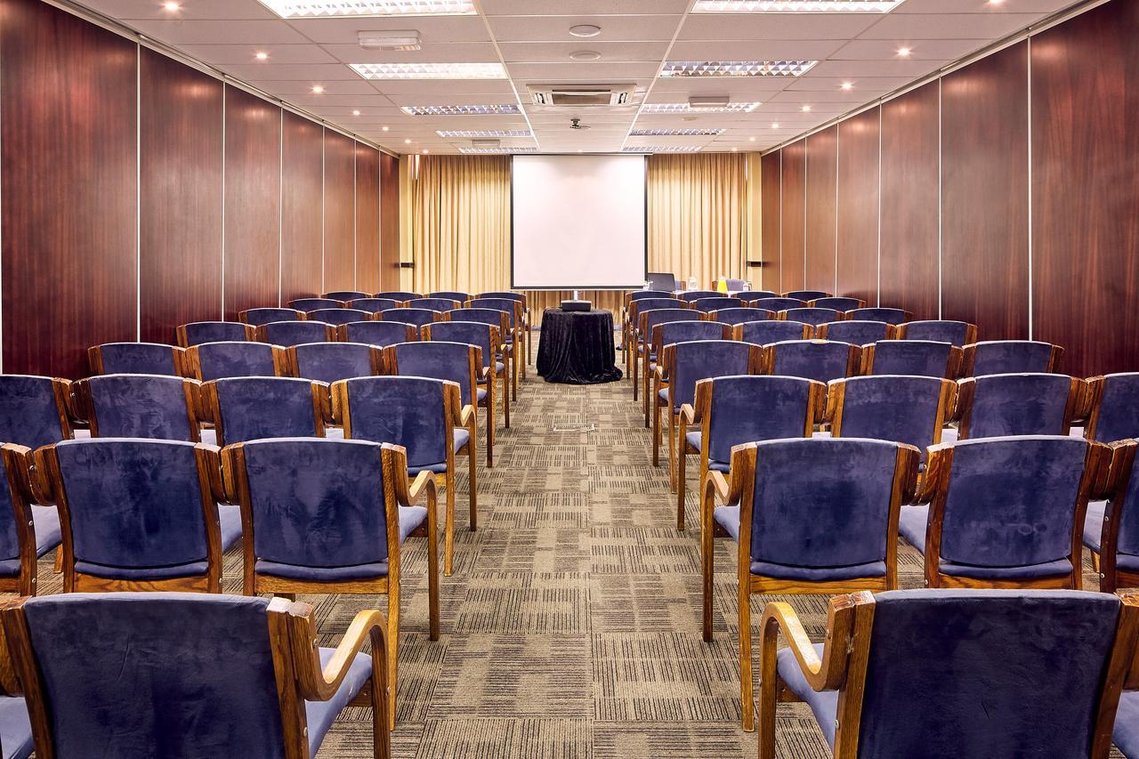 First Group Oceanic Hotel Durban Exterior photo