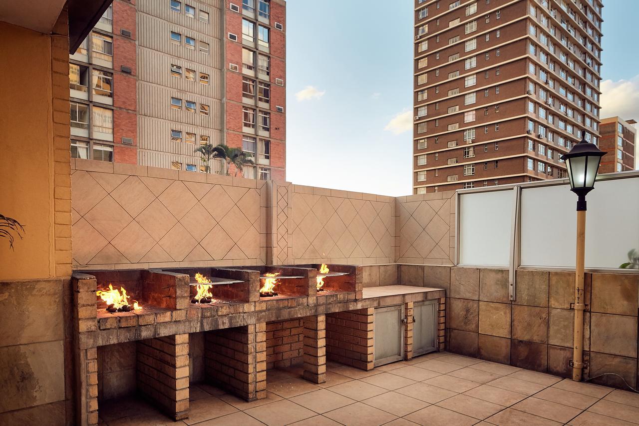 First Group Oceanic Hotel Durban Exterior photo