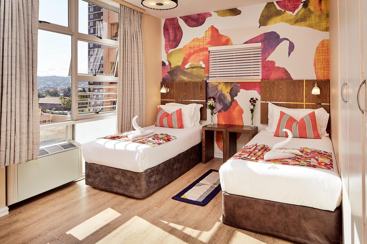 First Group Oceanic Hotel Durban Exterior photo