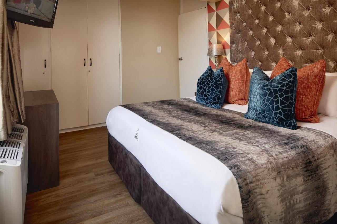 First Group Oceanic Hotel Durban Exterior photo